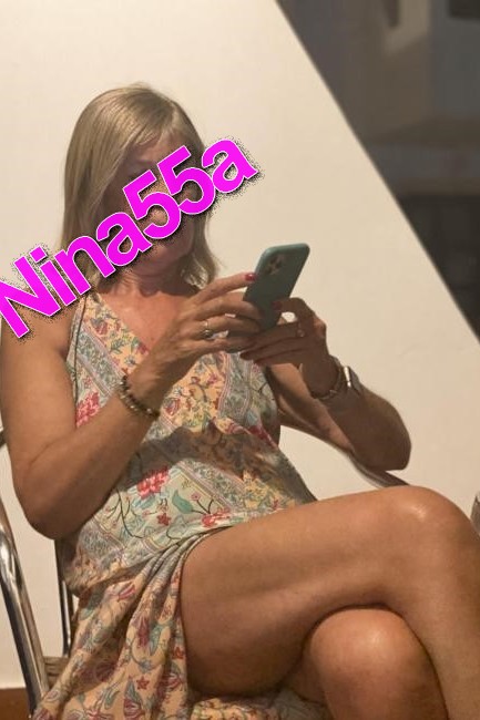 Archives de web Femme mature bourgeoise 63  5 photos.