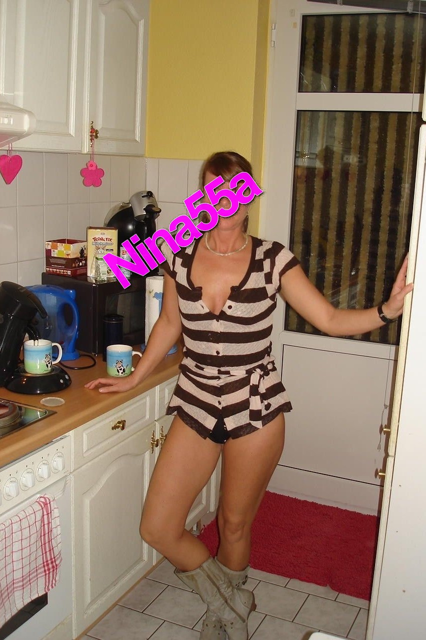 Archives de web Femme mature bourgeoise 122  26 photos