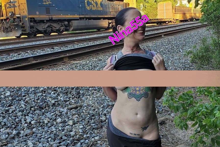 Archives du web Femmes Matures Bourgeoises Sub N°17 11 photos