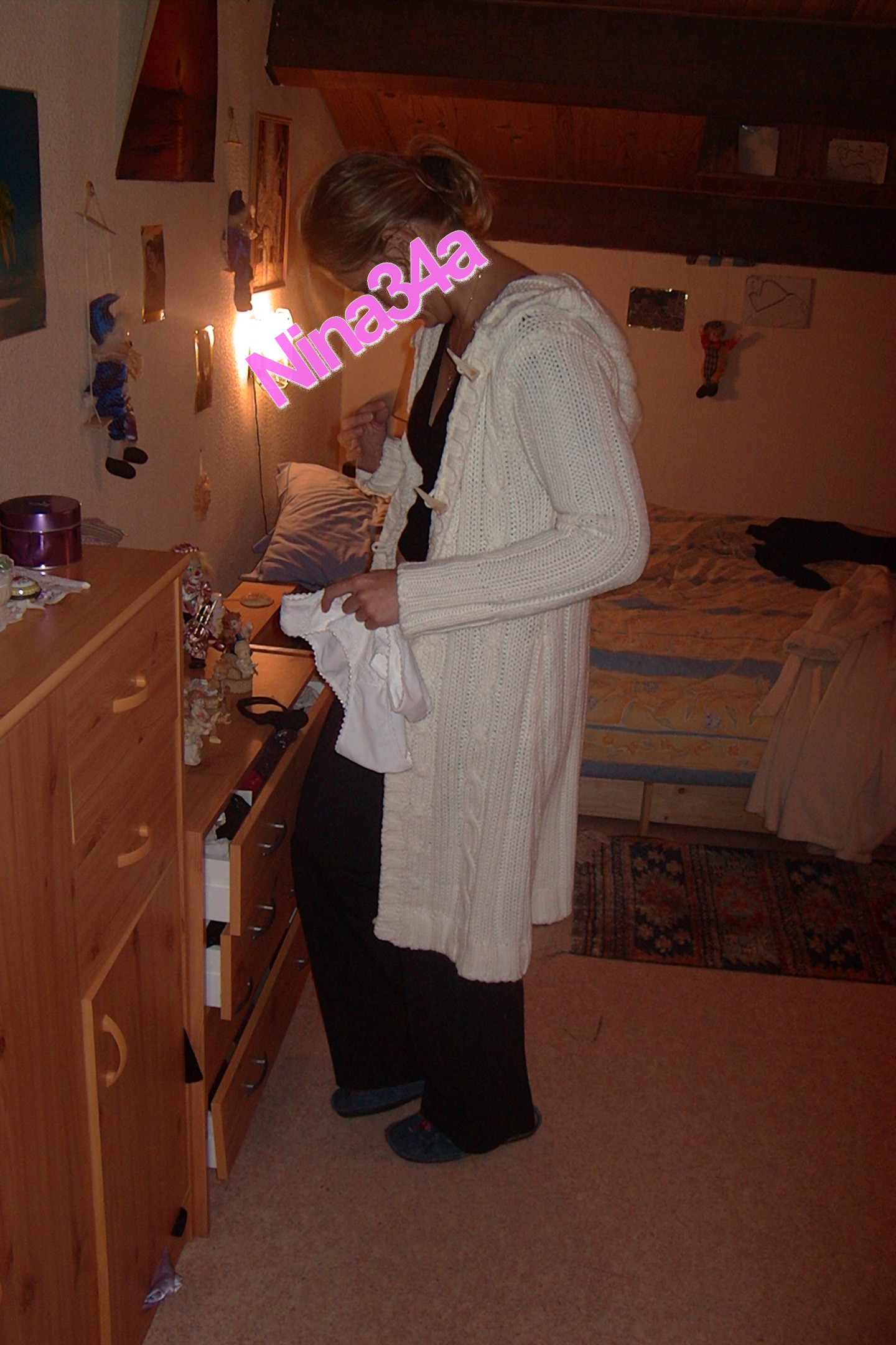 Nina Reality N°5 2004 18 photos format 10X15