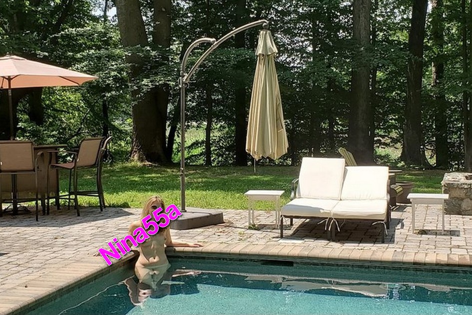 Archives de web Femme mature bourgeoise 33  23 photos.