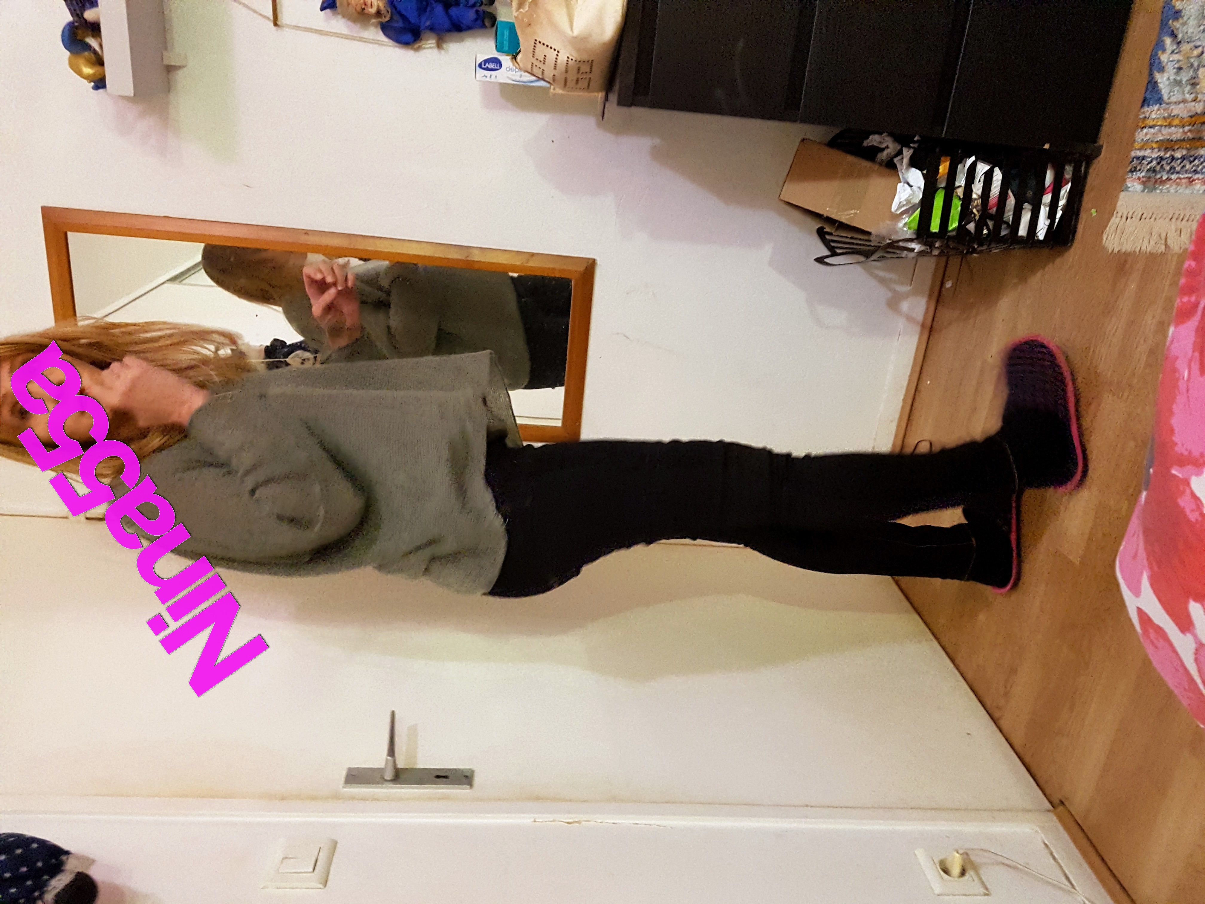 Nina Reality N°62  26 décembre 2017 13 photos format 10X15