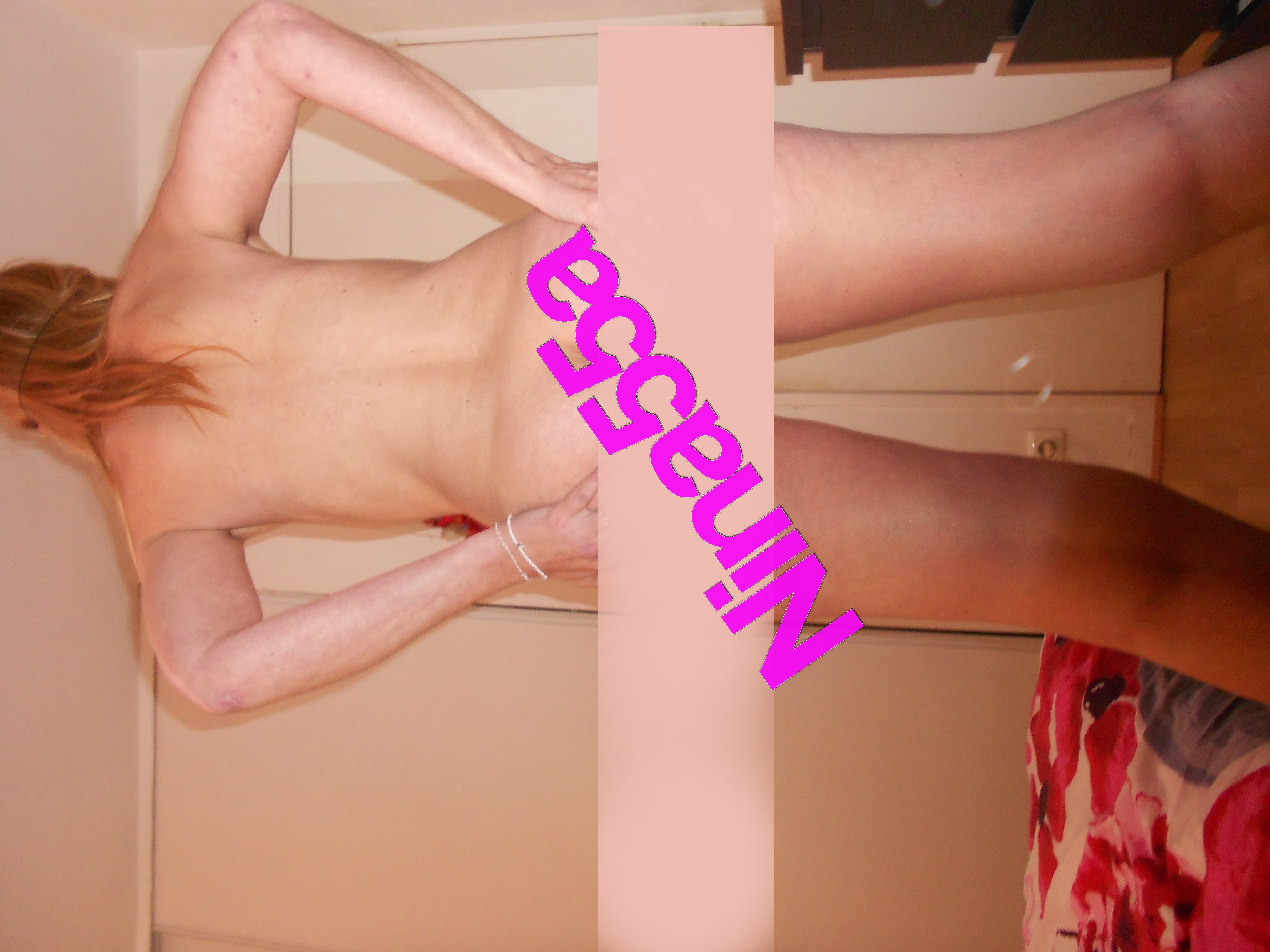 Nina Reality N°42  14 mars 2015 20 photos format 10X15