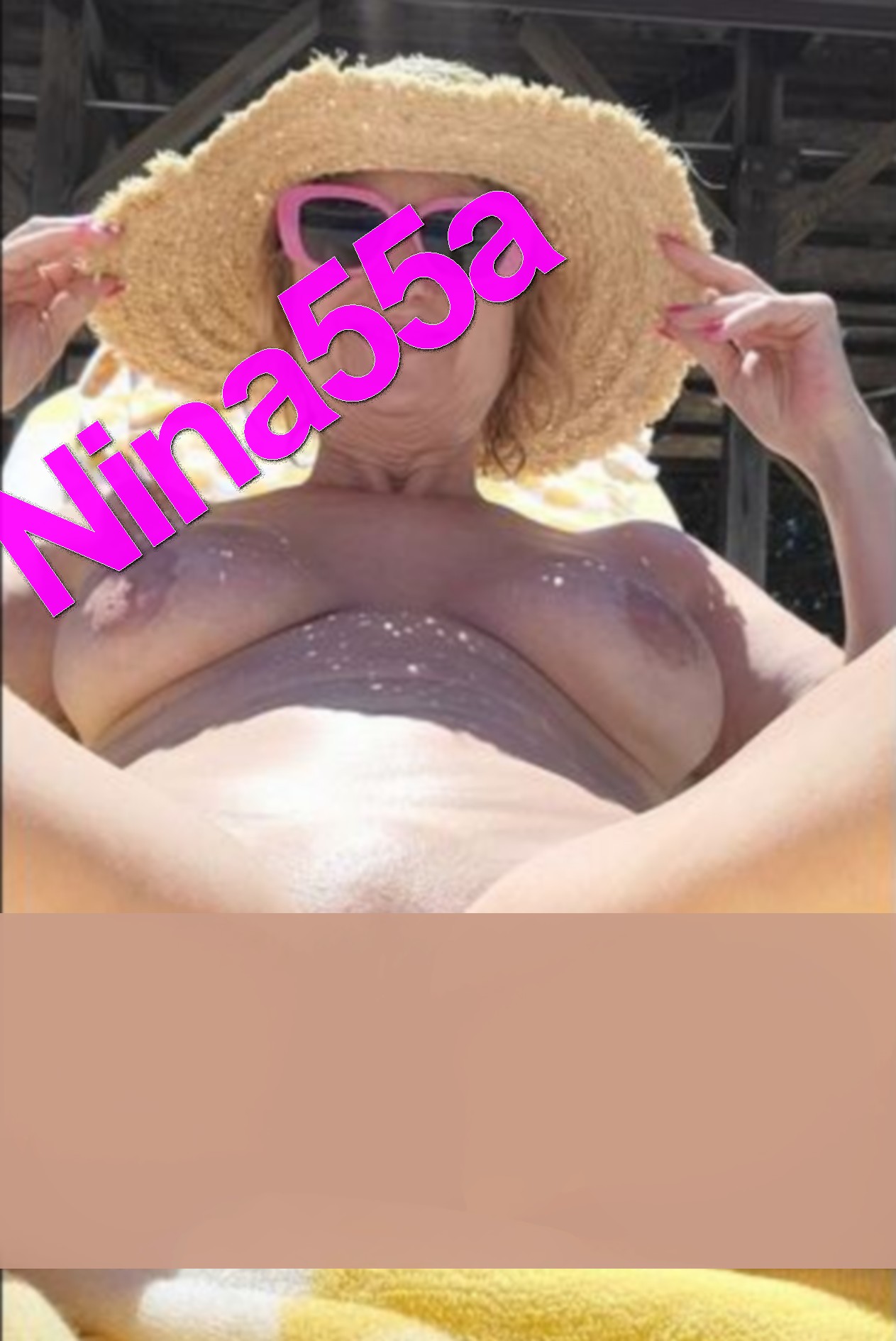 Archives de web Femme mature bourgeoise 32  17 photos.