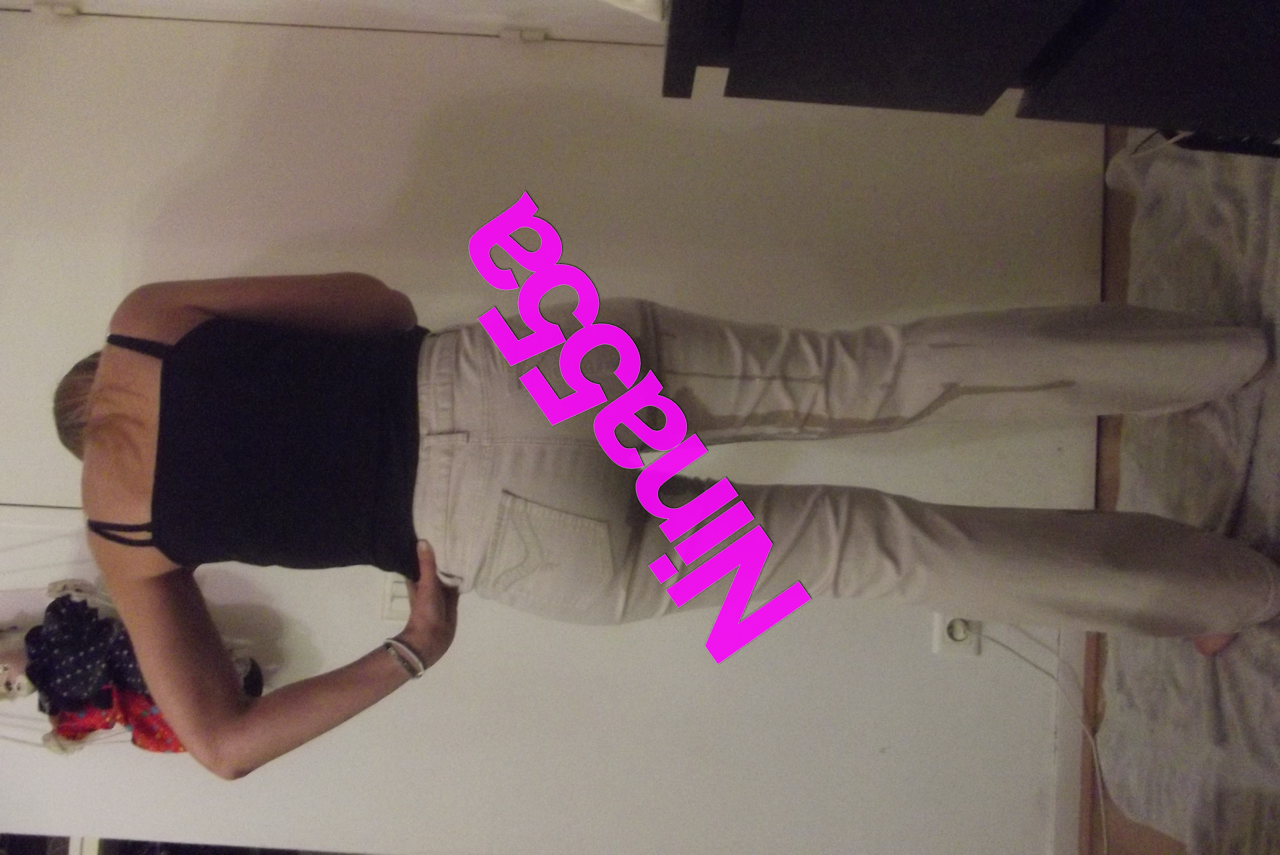 Nina Reality N°44  21 octobre 2015 18 photos format 10X15