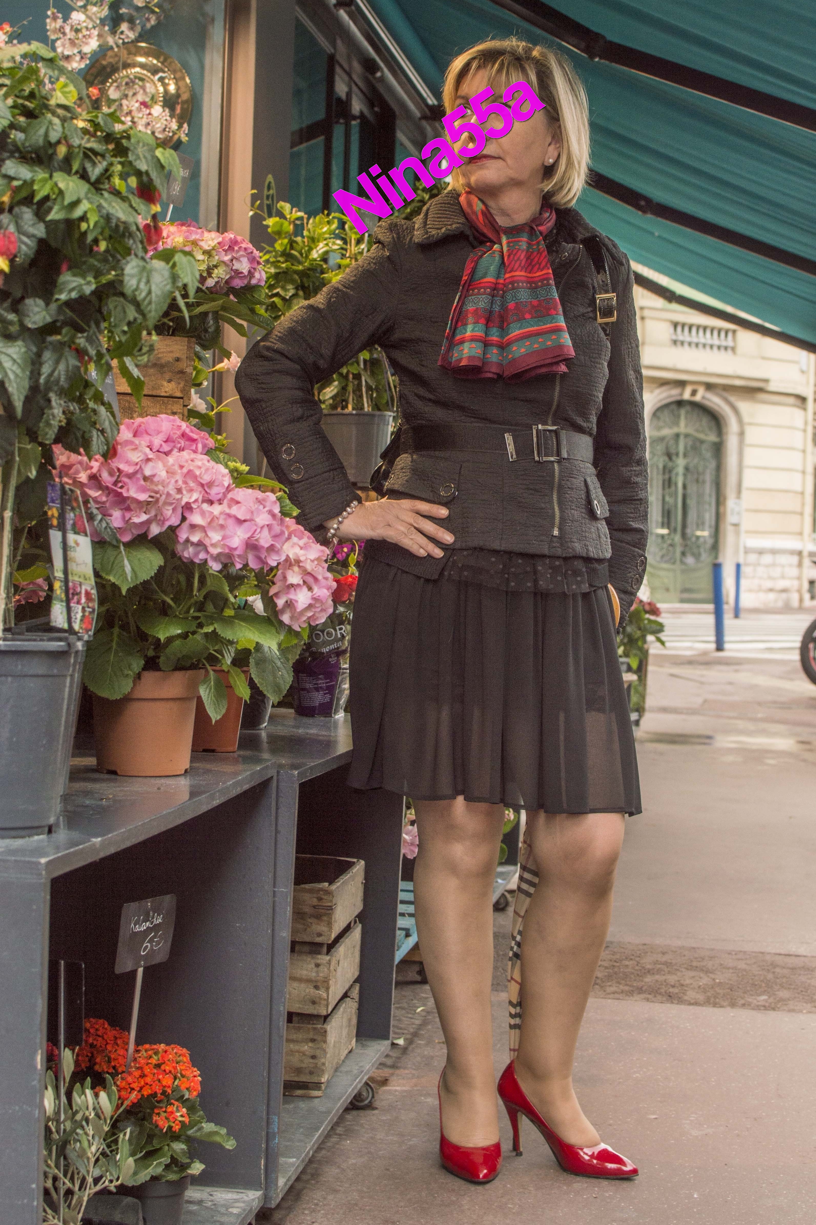 Archives du web Femmes Matures Bourgeoises Sub N°34 20 photos Femme Niçoise