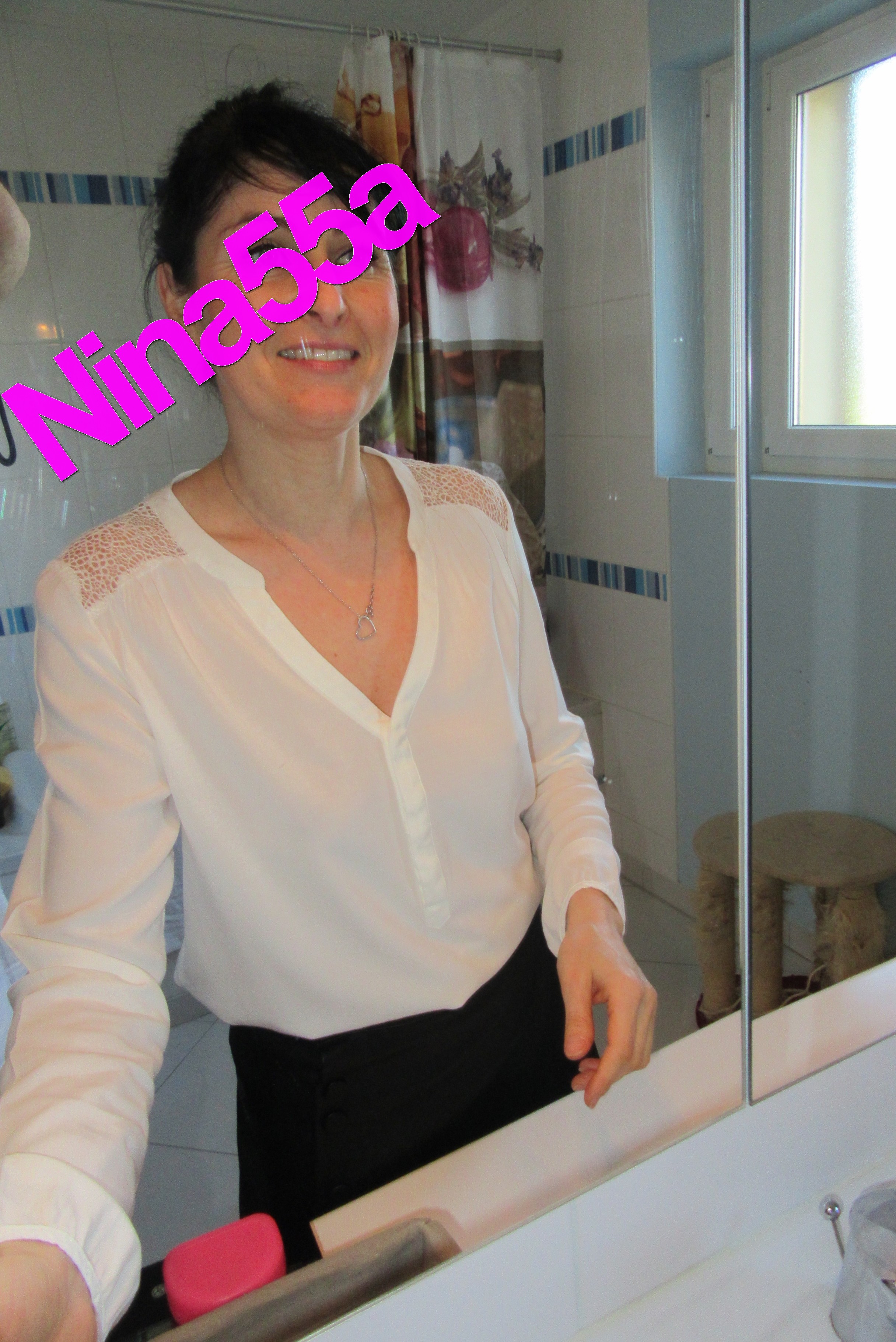 Archives de web Femme mature bourgeoise 139  25 photos