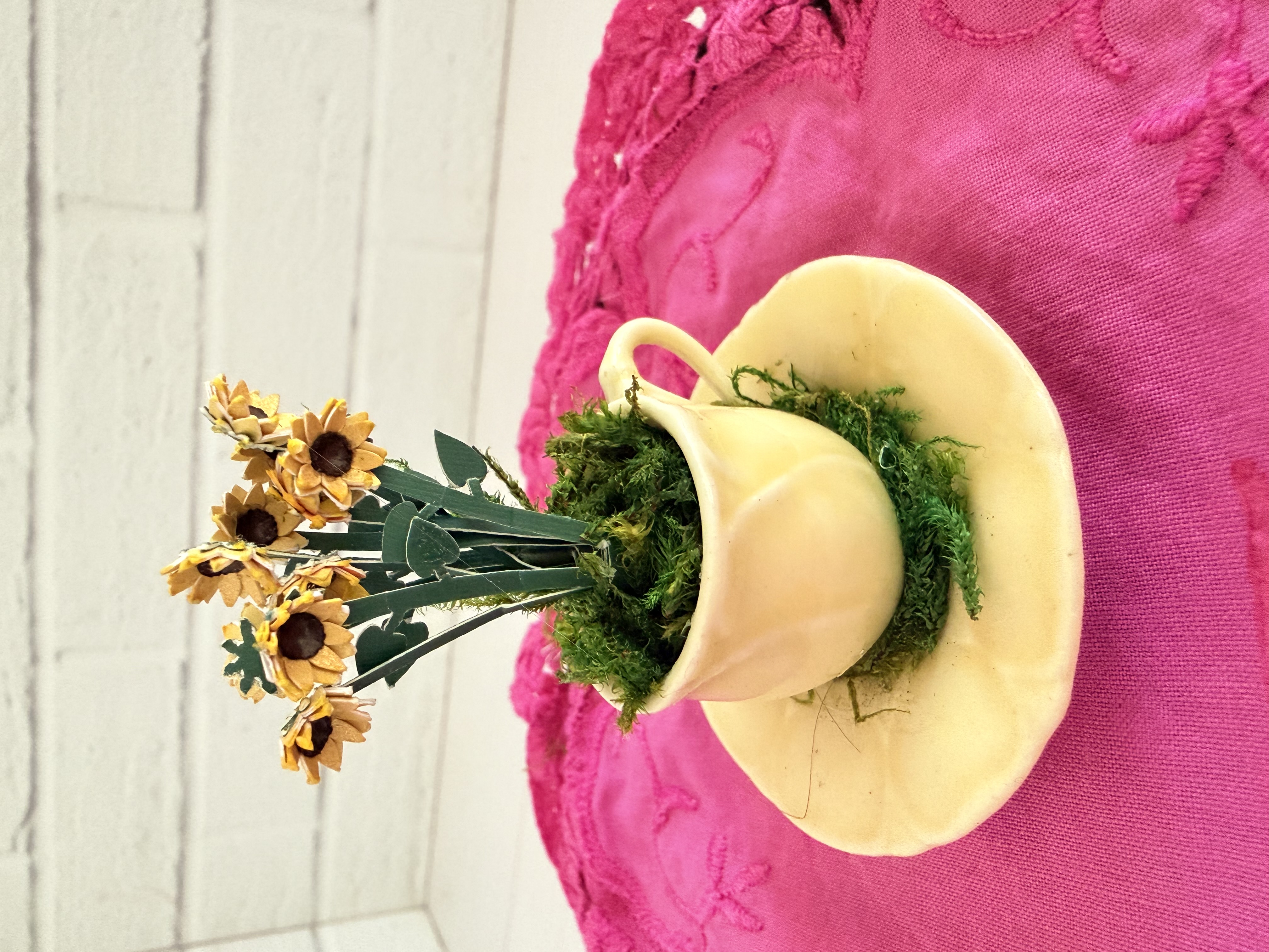 Miniature Sunflower Tea Cup Decor 