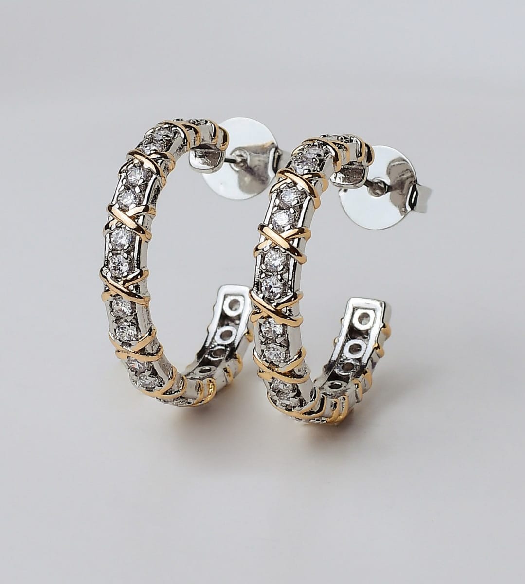 Brincos de Argola Cravejada dois Banhos