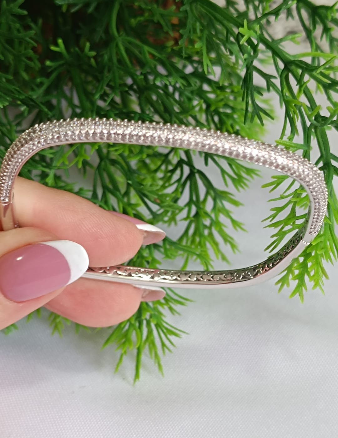 Bracelete Quadrado em Ródio Cravejado