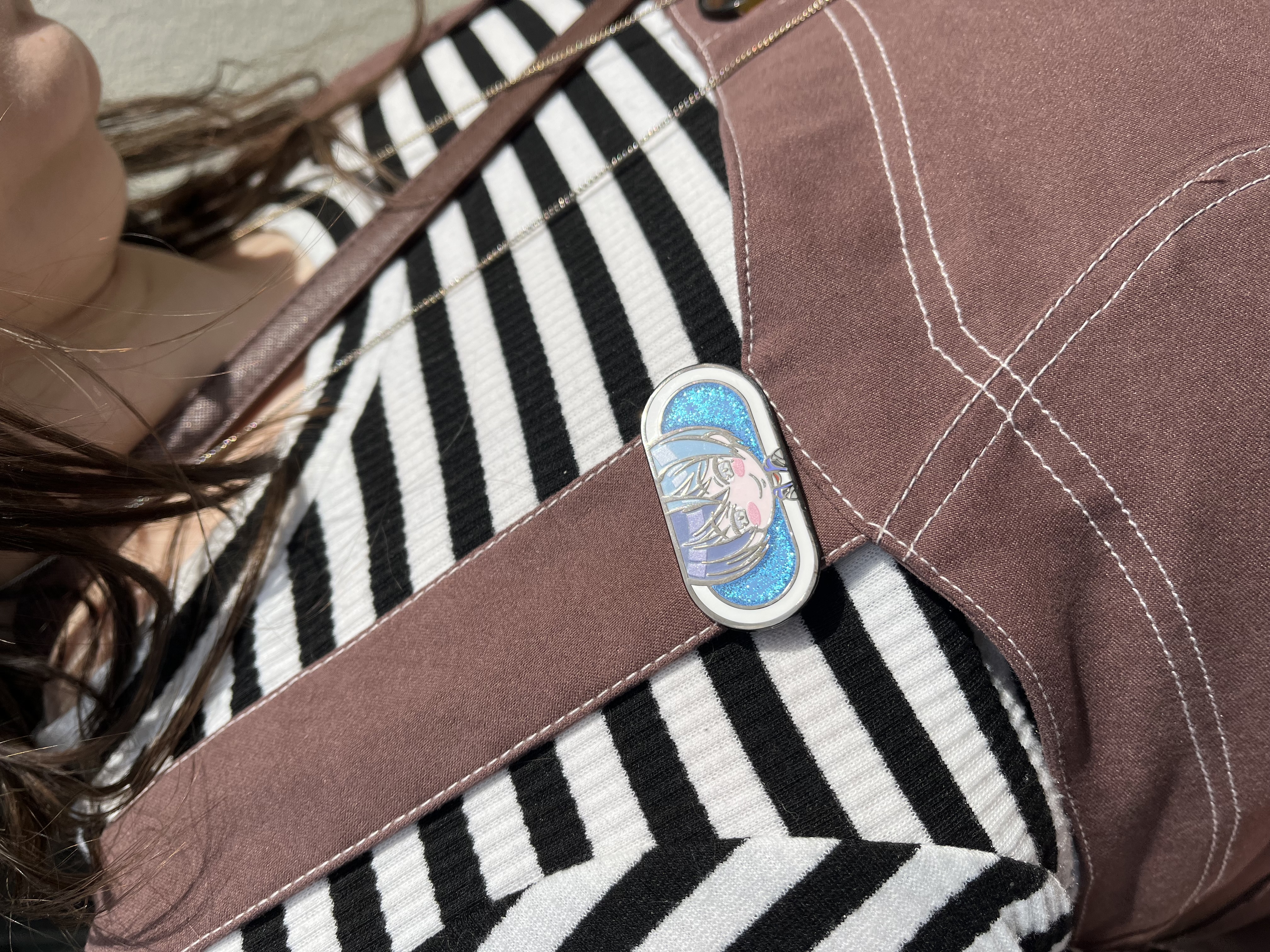 Aoyagi Toya Glitter Pin