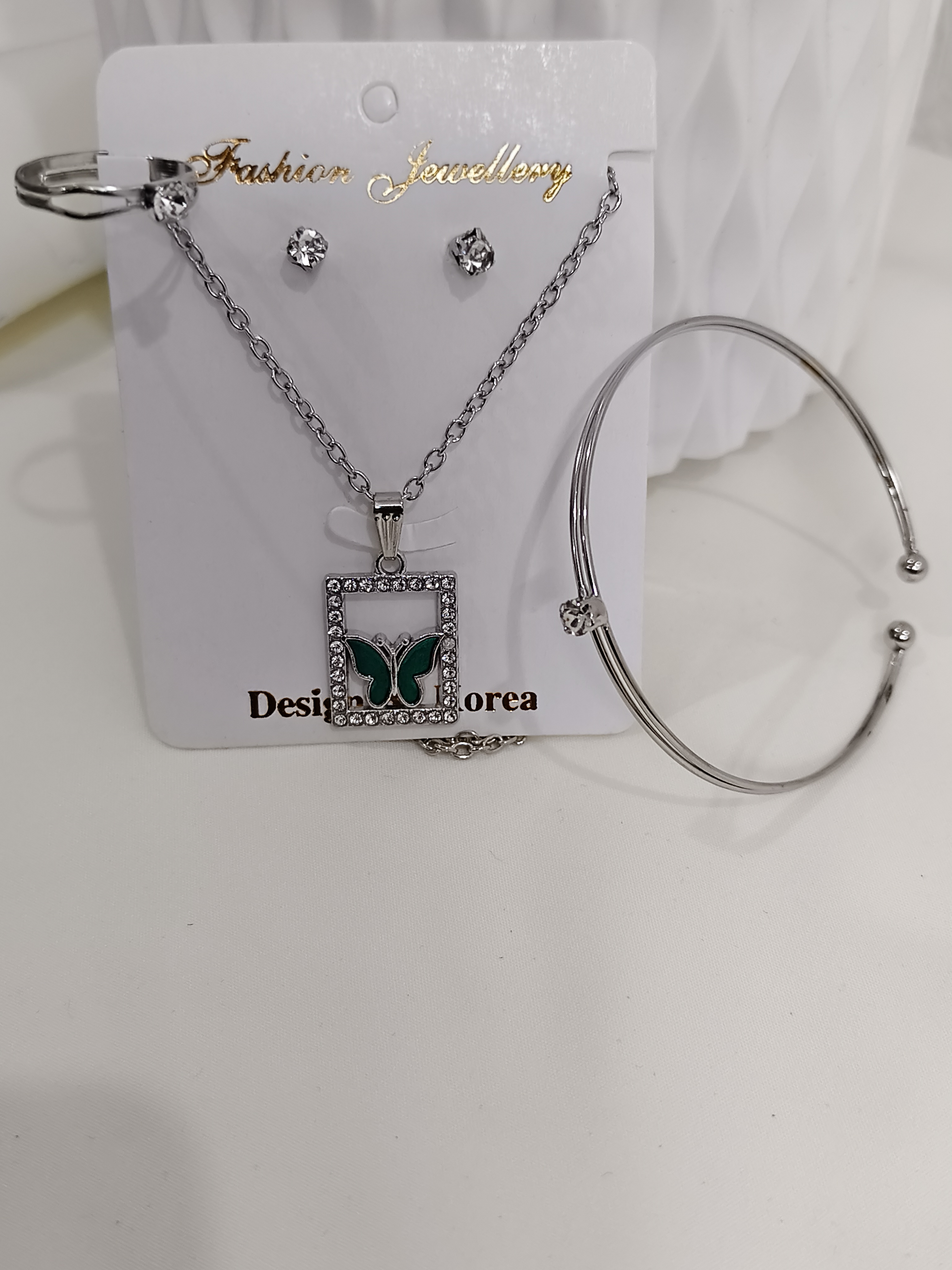 Butterfly Pendant Jewellery Set