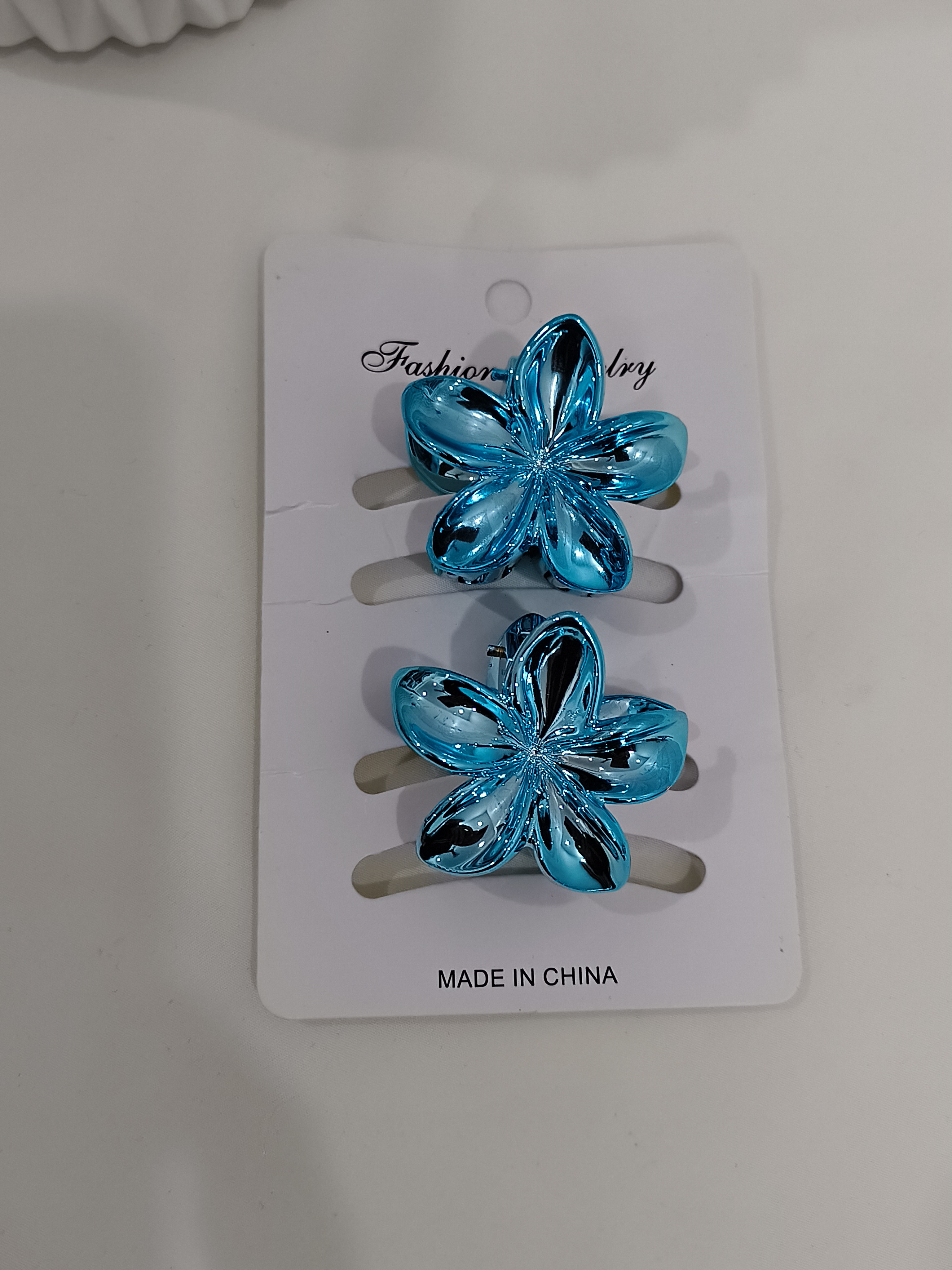 Mat Glow Flower Hair Clip ( 1 Pair )