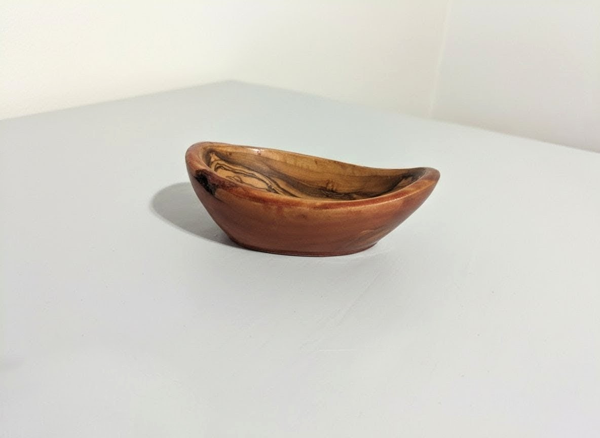 Wood bowl