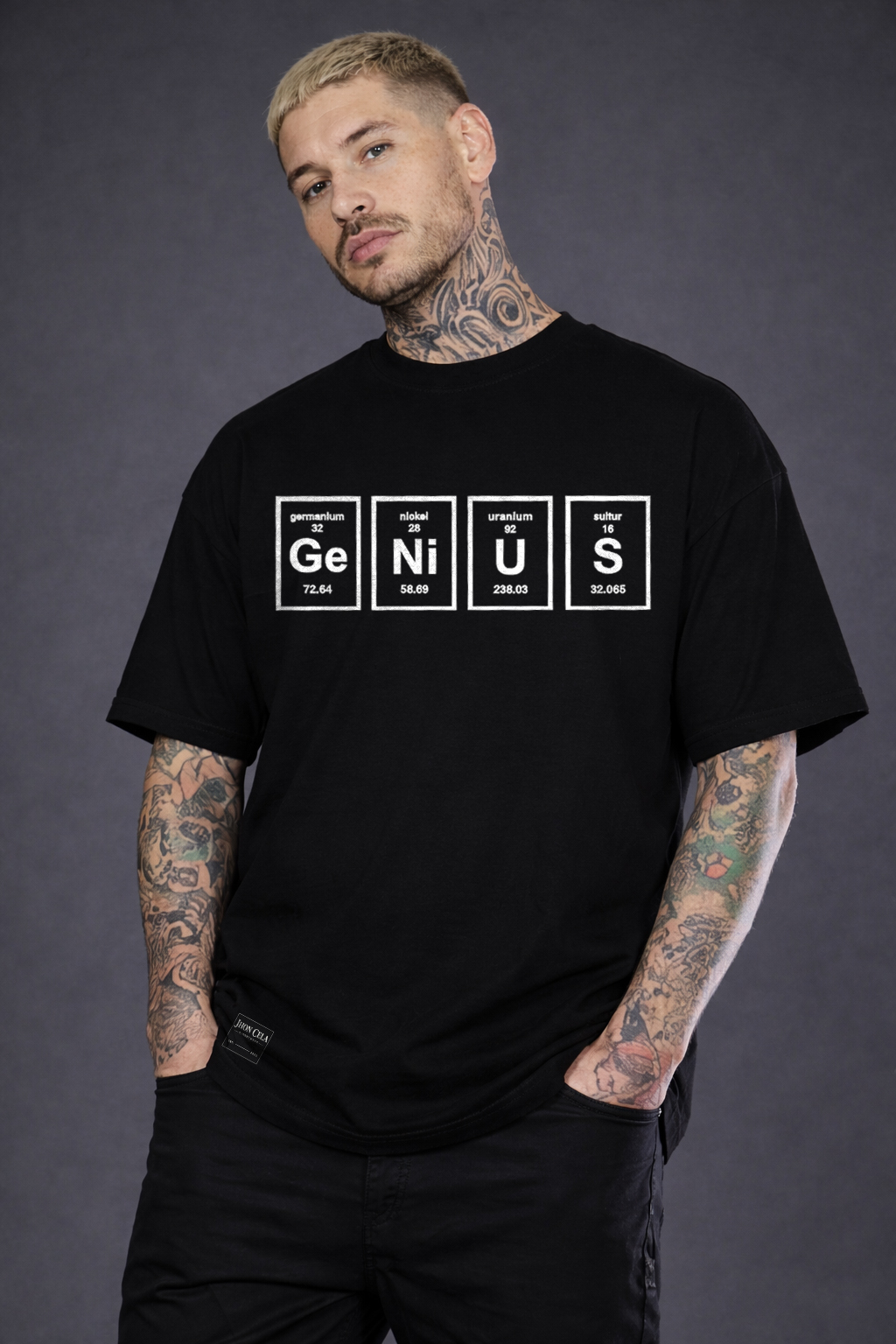 Camiseta Oversized Genius Elementos Químicos