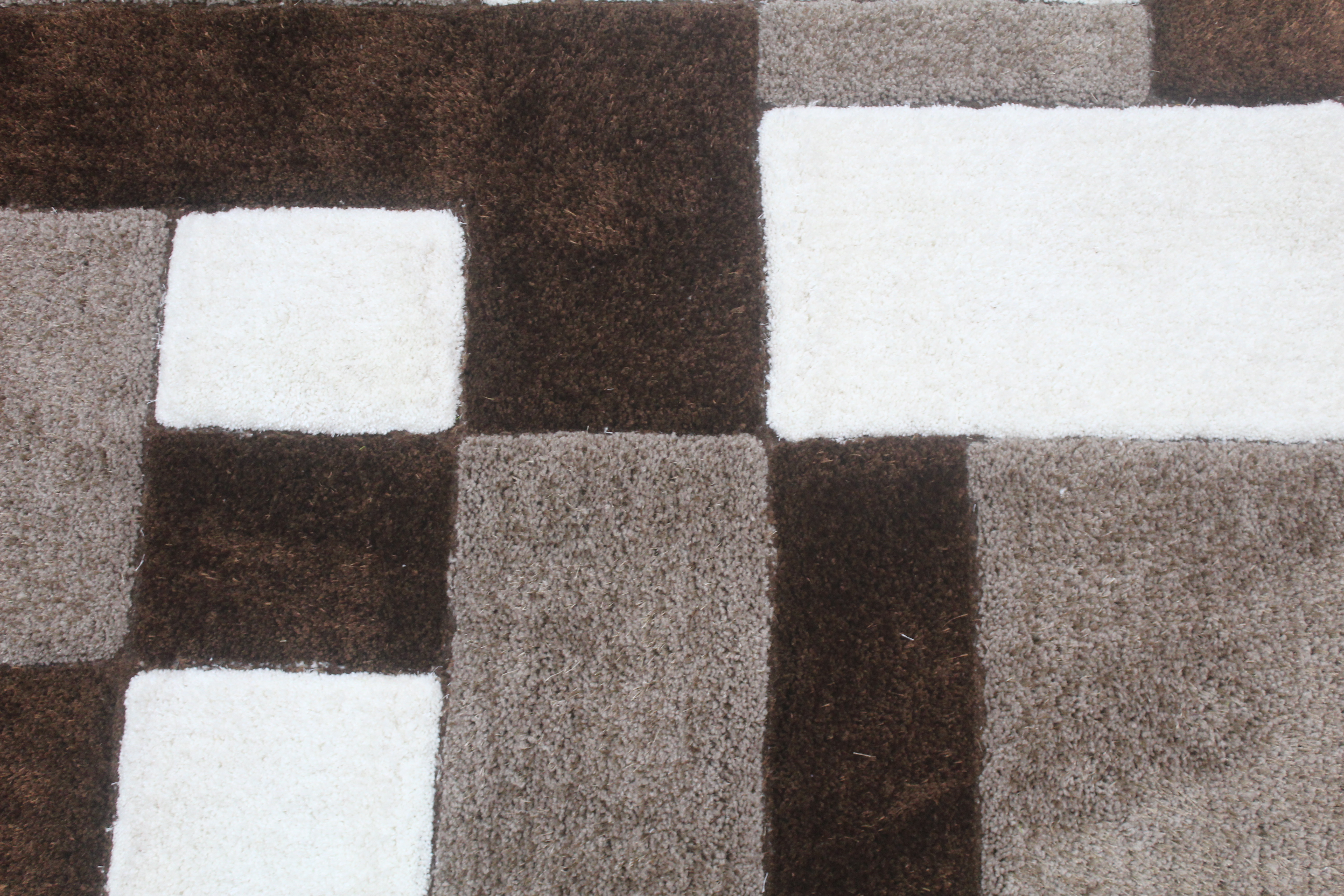 Handmade Wool Rug with Modern Geometric Block Design