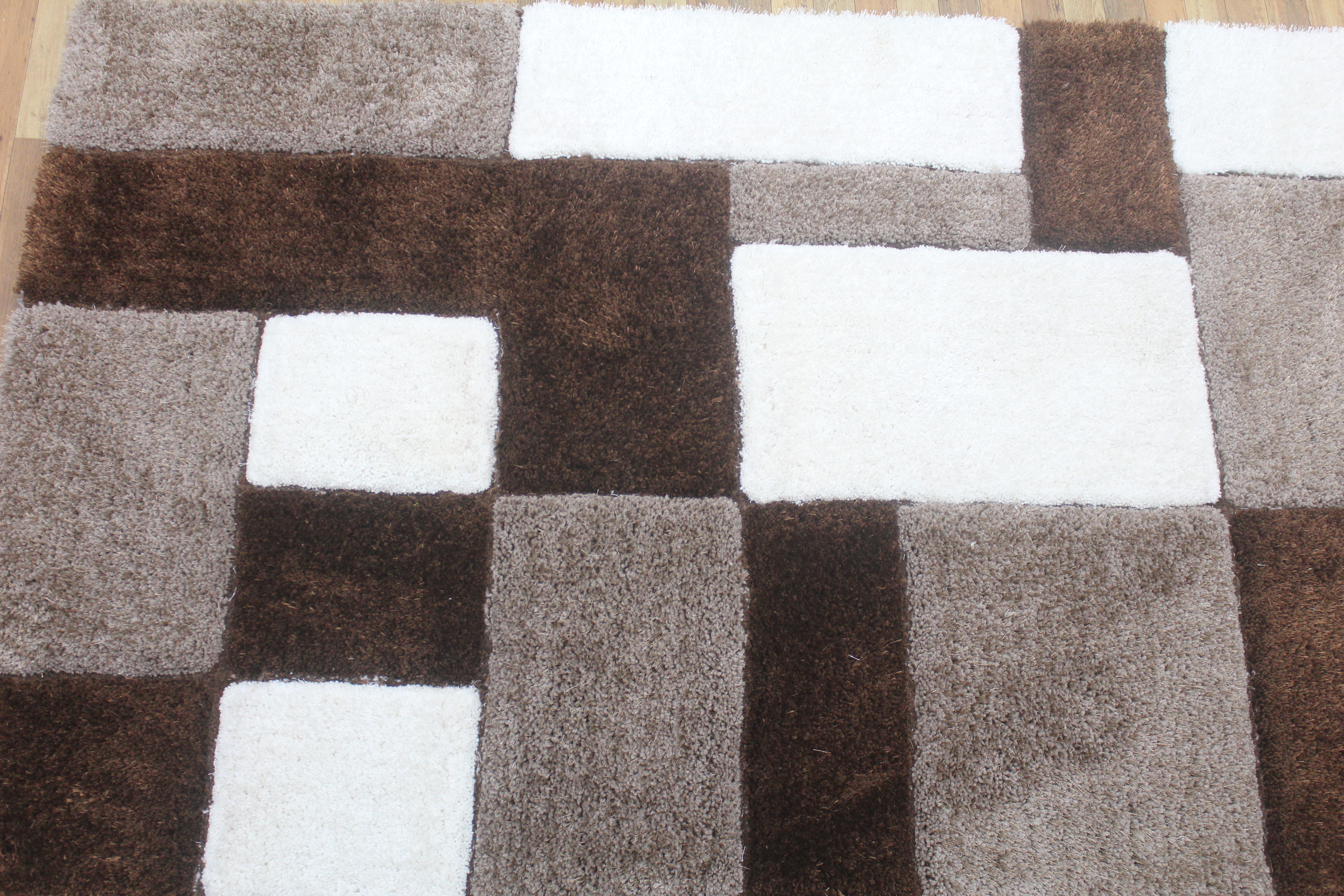 Handmade Wool Rug with Modern Geometric Block Design