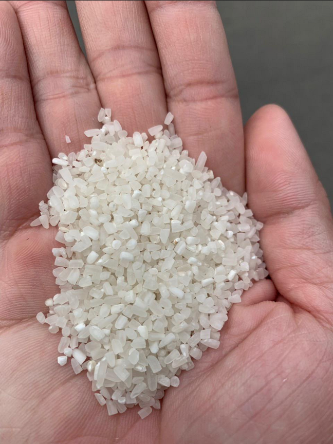 Broken Rice (BRI Basmoti Dhan 104)
