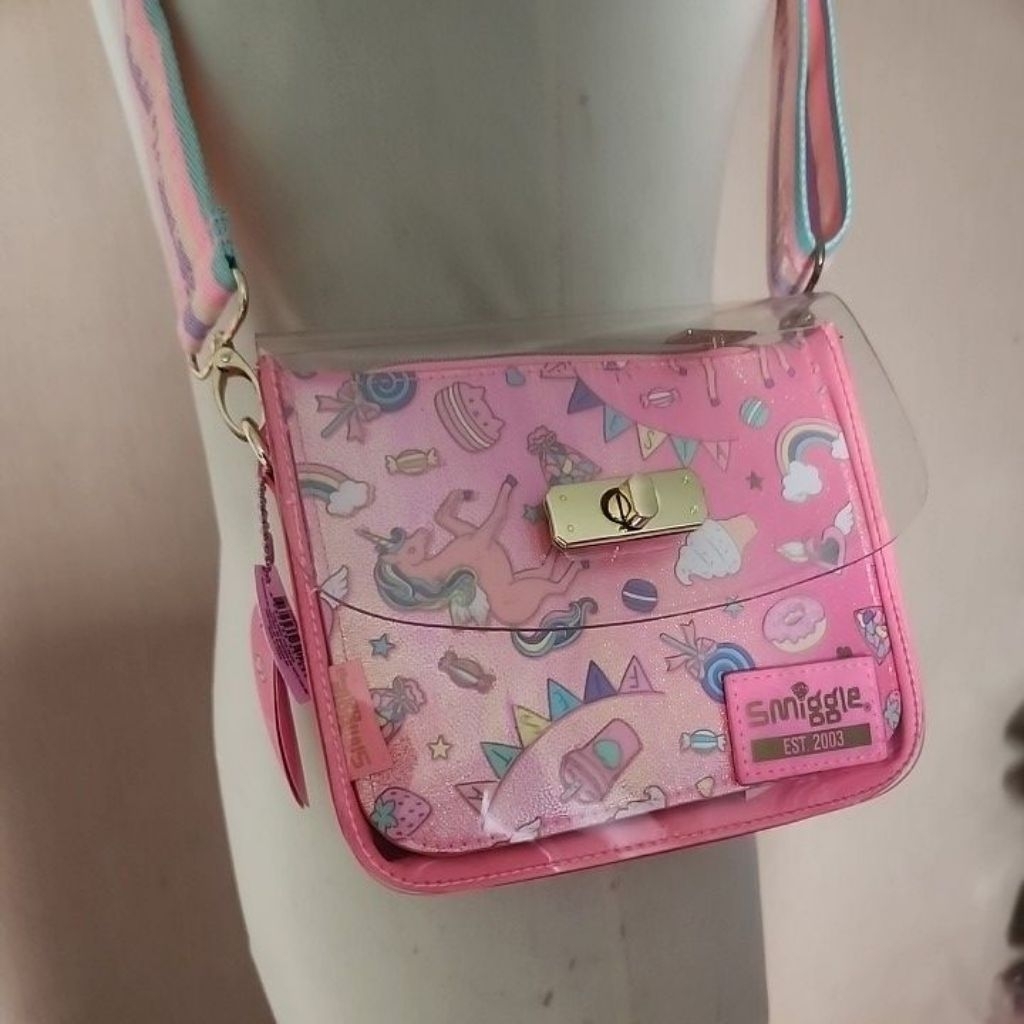 TAS SLEMPANG SMIGGLE MODEL FIESTA ORIGINAL