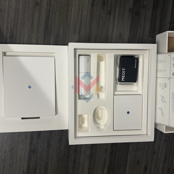 Medit i900 Intraoral Scanner (Used) - SALE!