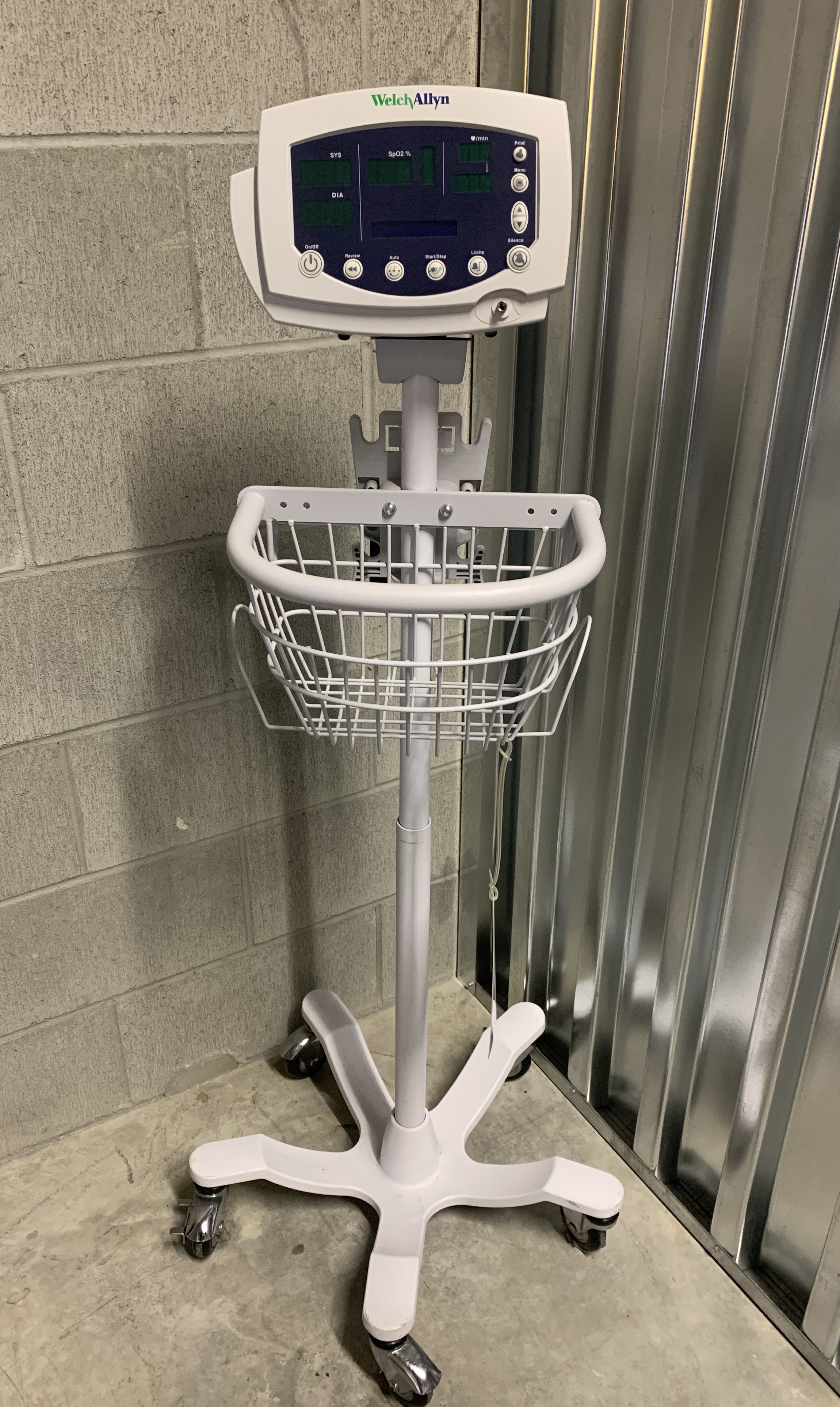 Welch Allyn Vital Signs Monitor Hospital