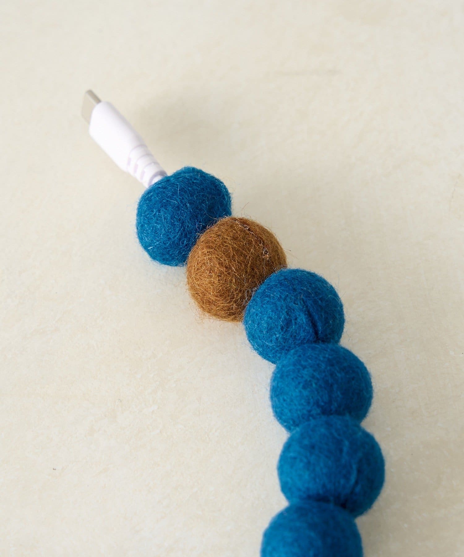 SAHIR サヒール 充電線