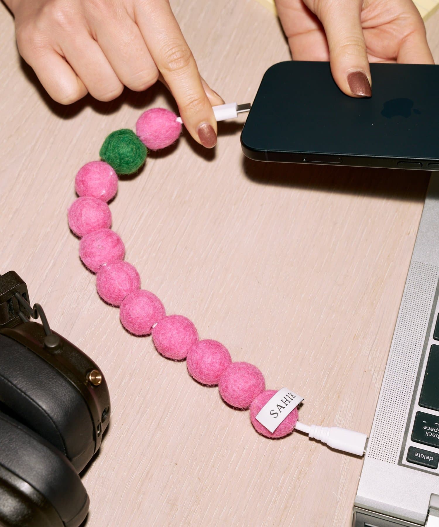 SAHIR サヒール 充電線