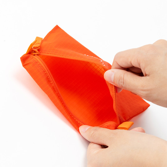 mont-bell 輕量收納分類袋（S）