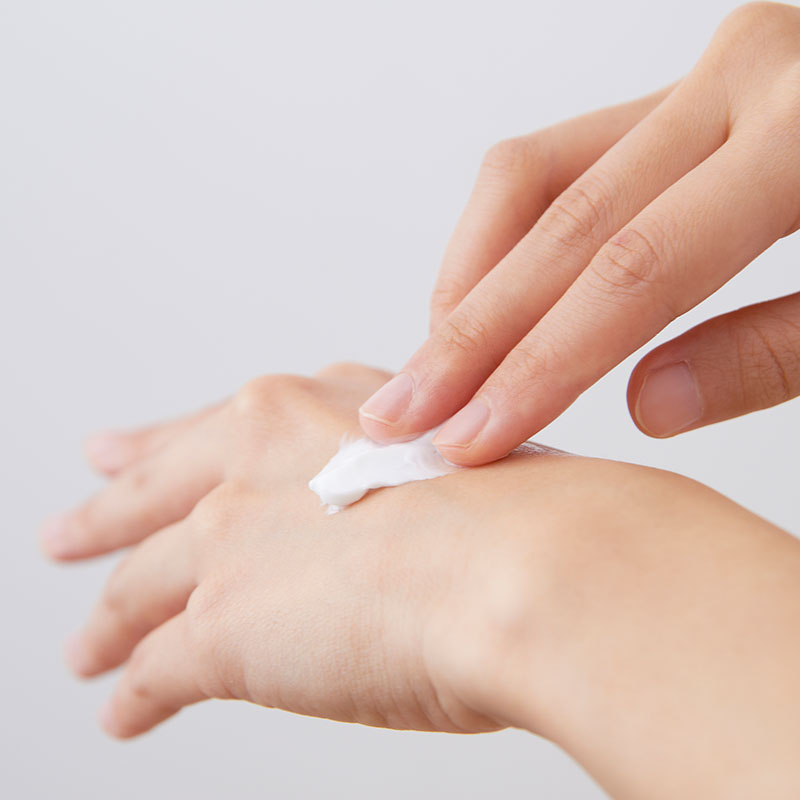 牛乳石鹼赤箱 身體保濕霜