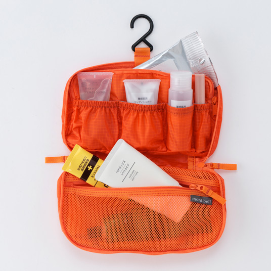 mont-bell 輕量盥洗包（M）