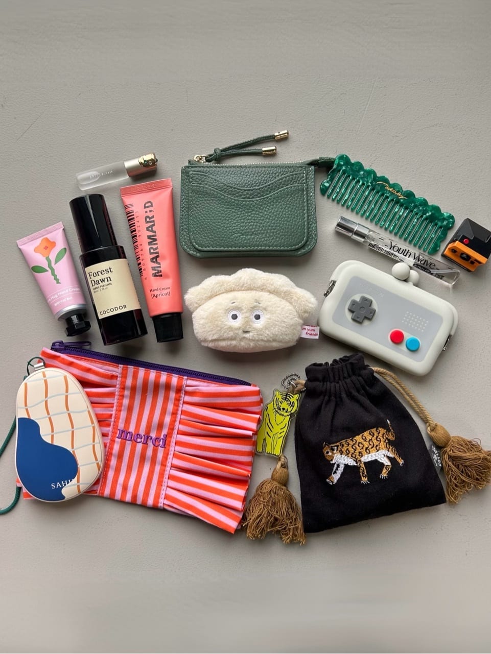 YUM YUM FRIENDS 吉祥物吊飾