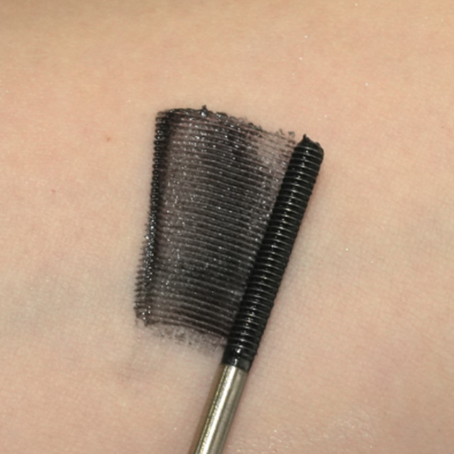 CANMAKE 金屬束感睫毛膏 4g