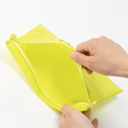 mont-bell 輕量收納分類袋（M）