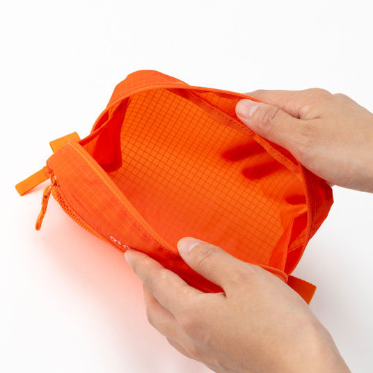 mont-bell 輕量收納包（S）