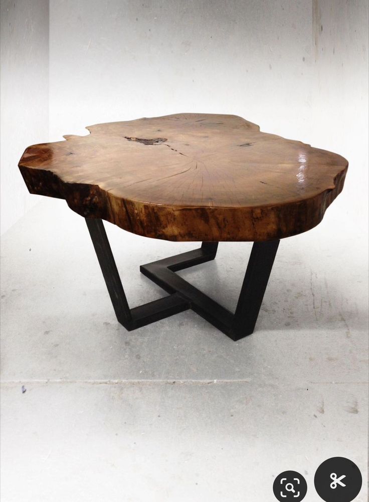 Medžio masyvo ažuolinis kavos staliukas