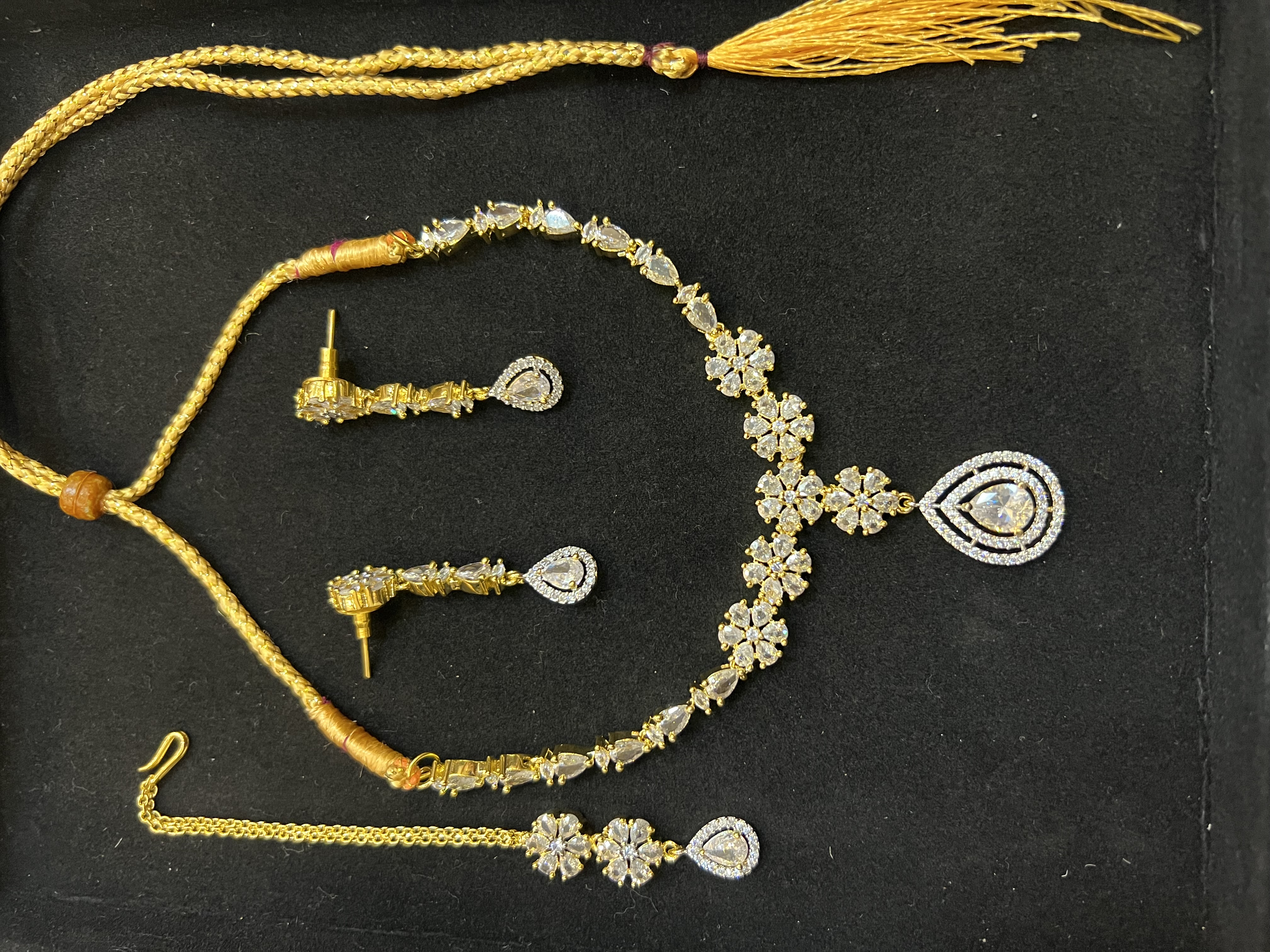 Elegant Gold Plated Jewelry Set