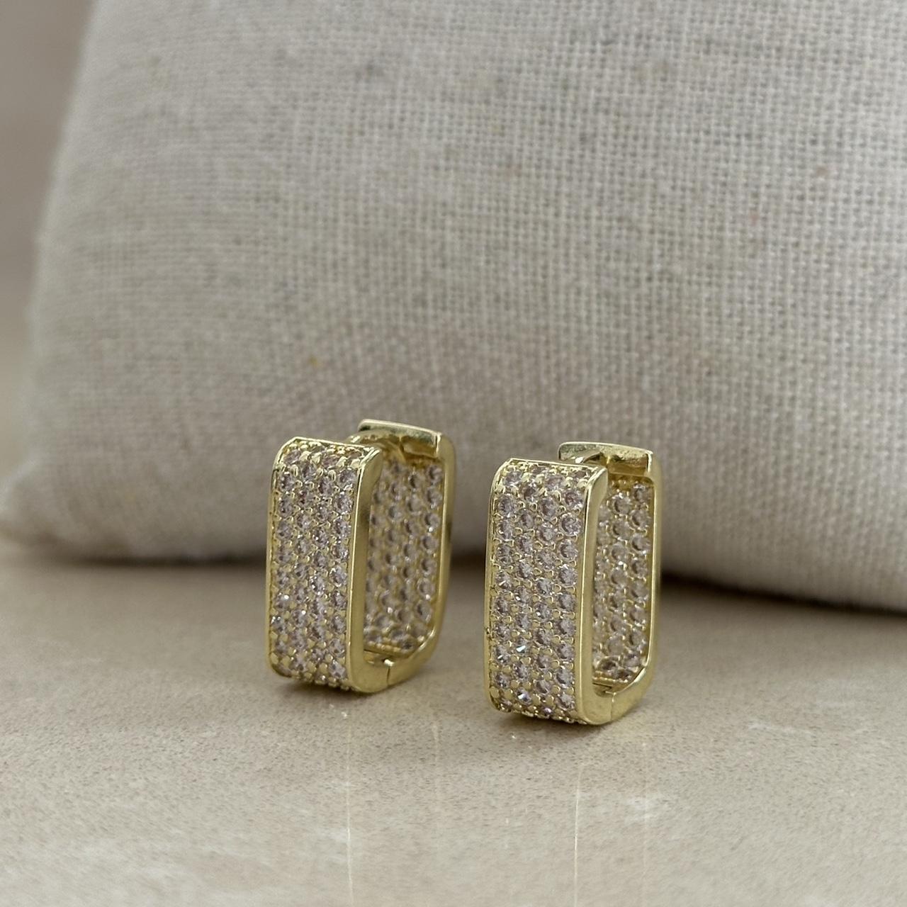 Isolia Earrings | Gold