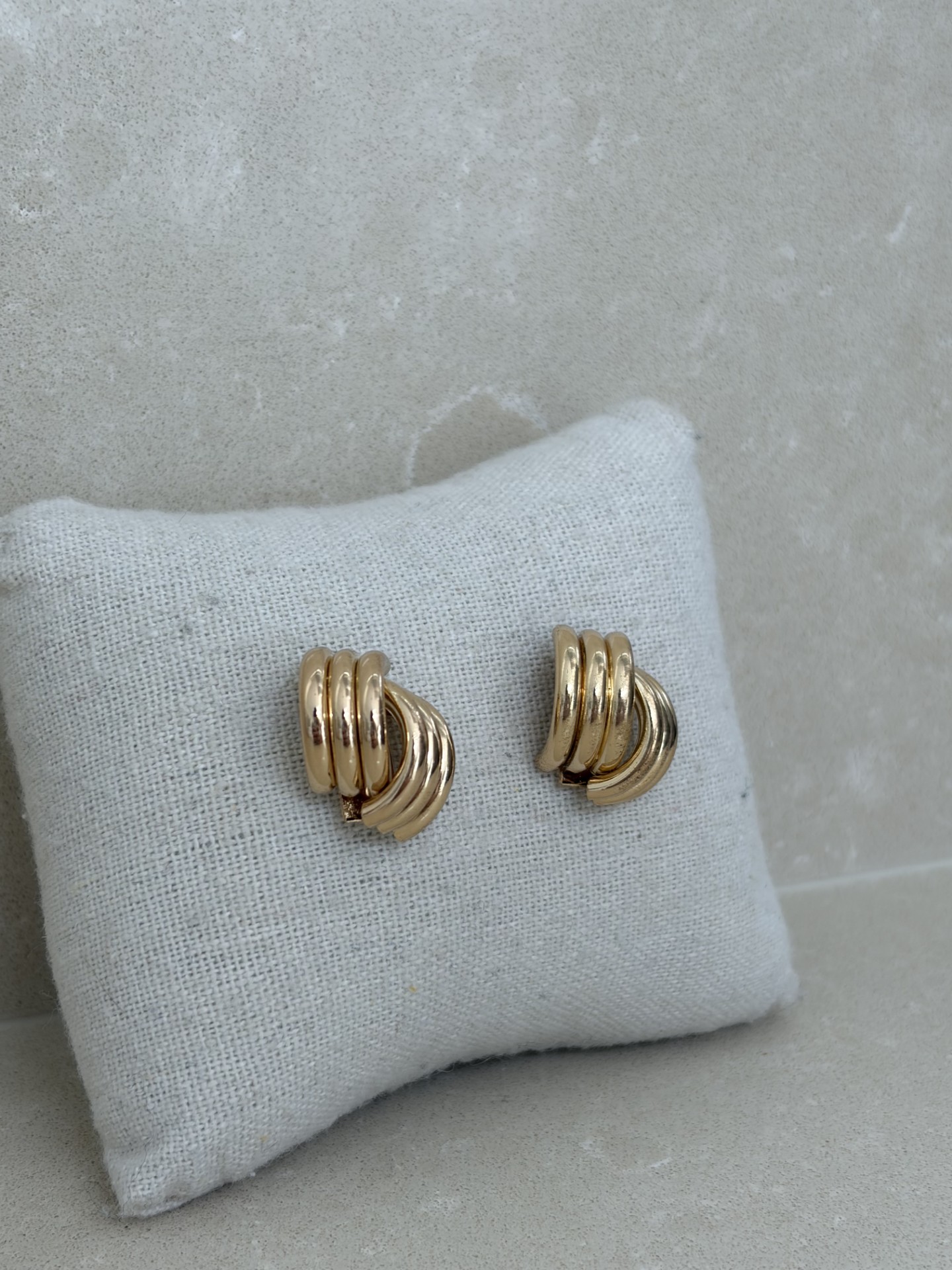 Nola Earrings | Gold