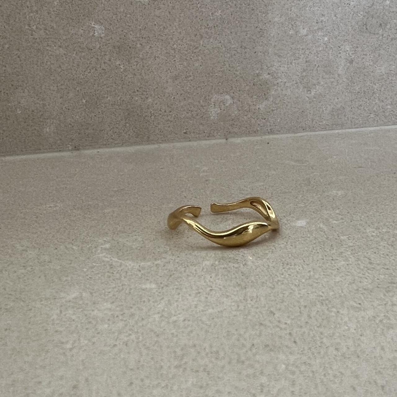 Valetina Ring | Gold
