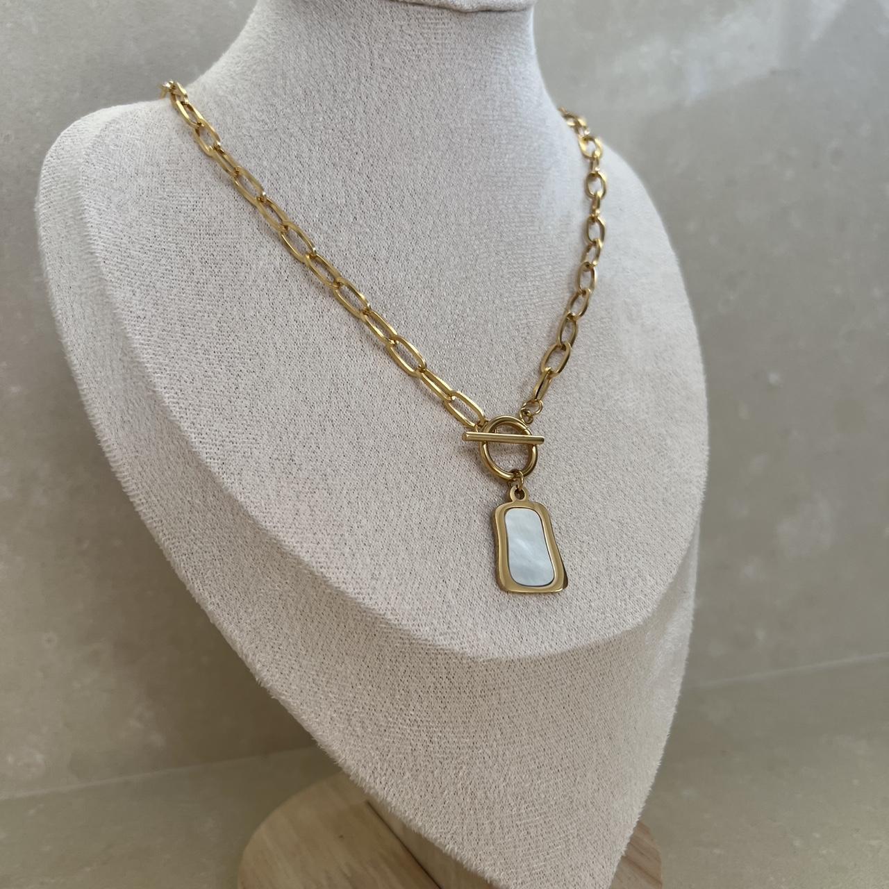 Mila Necklace | Gold