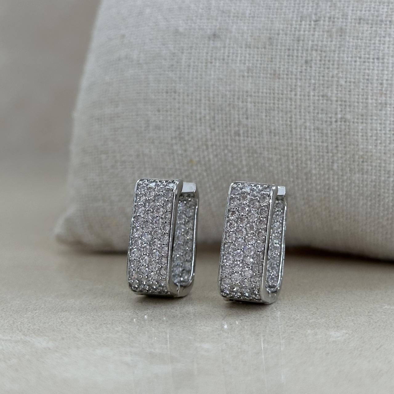 Isolia Earrings | Silver