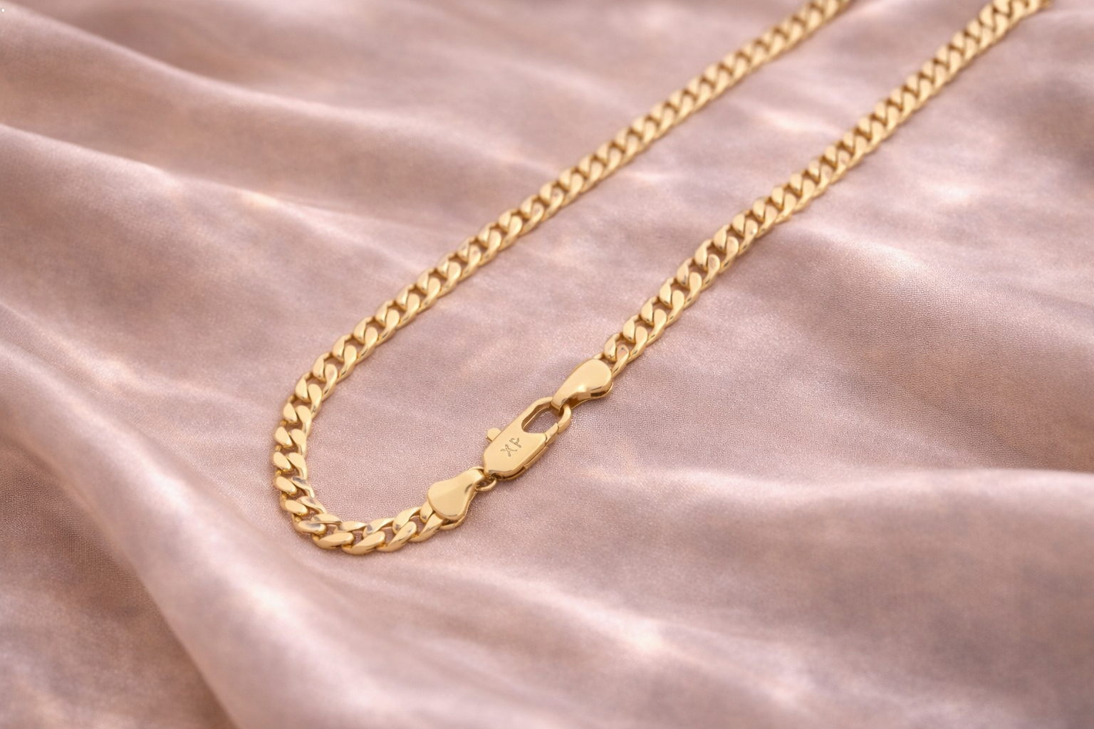 18K medicininio aukso grandinėlė. 50cm.