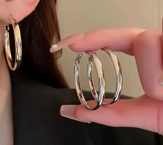 14K medicininio aukso auskarai 4cm.