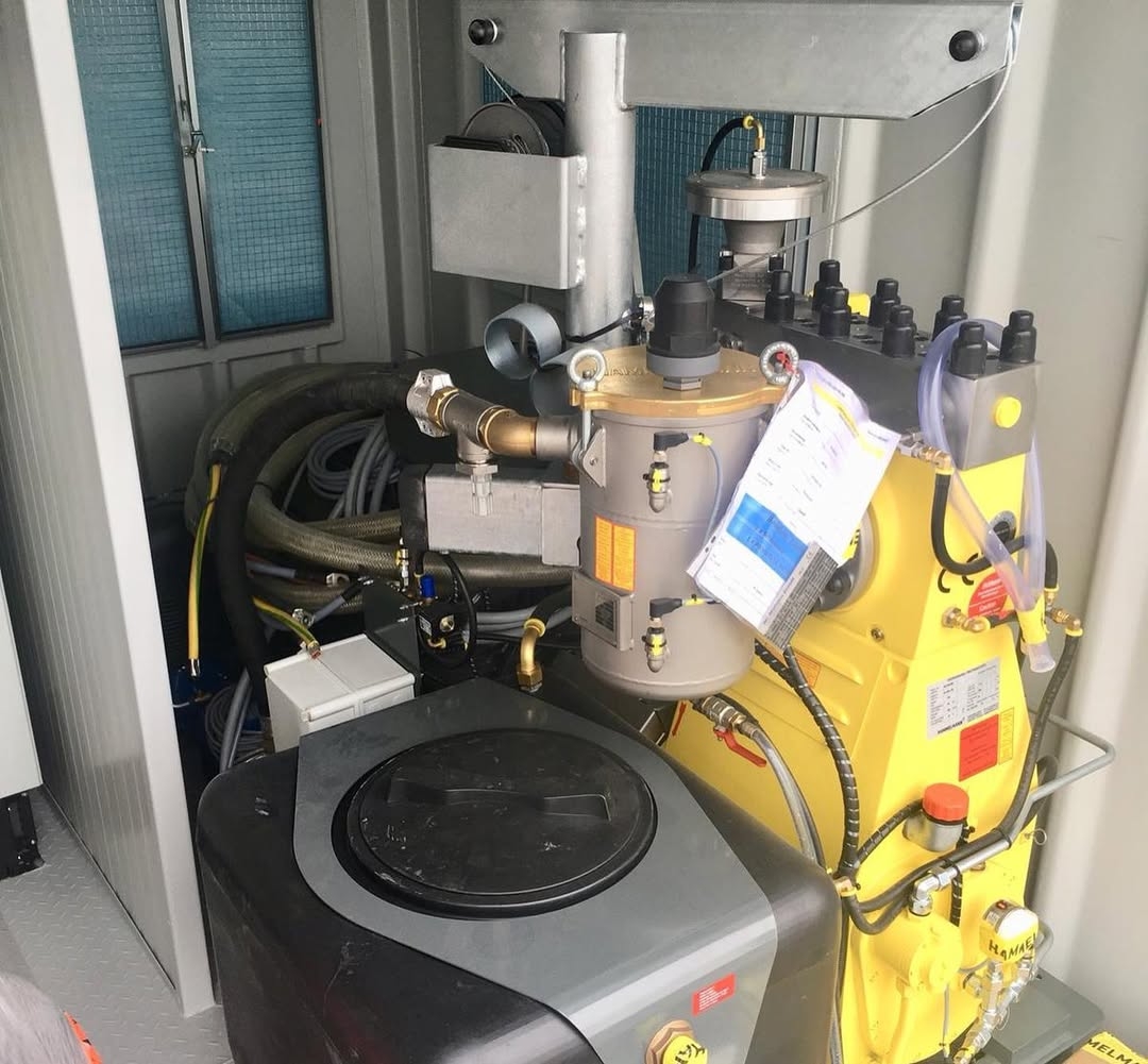 10' White Shipping Container