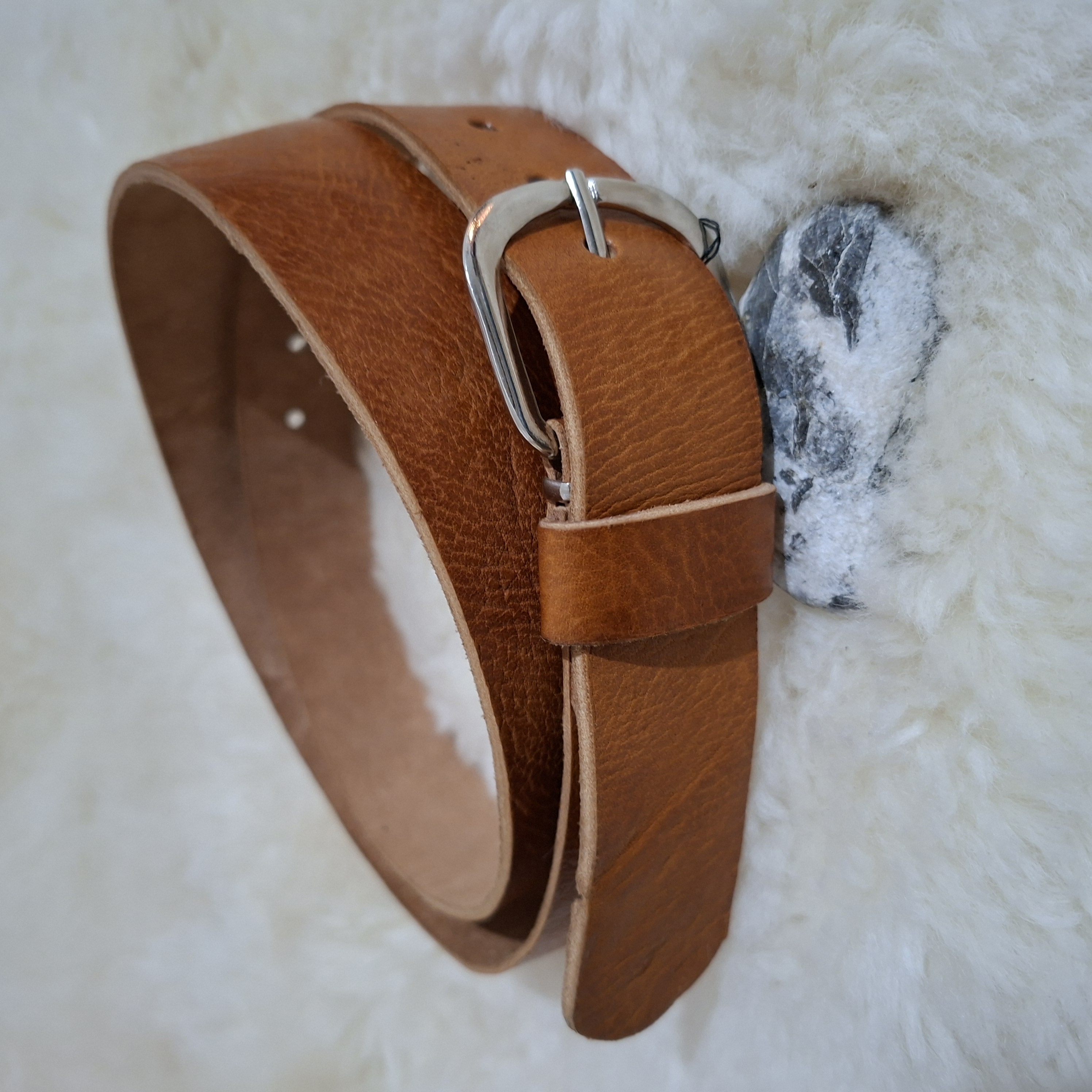 Ceinture en cuir authentique artisanal naturel