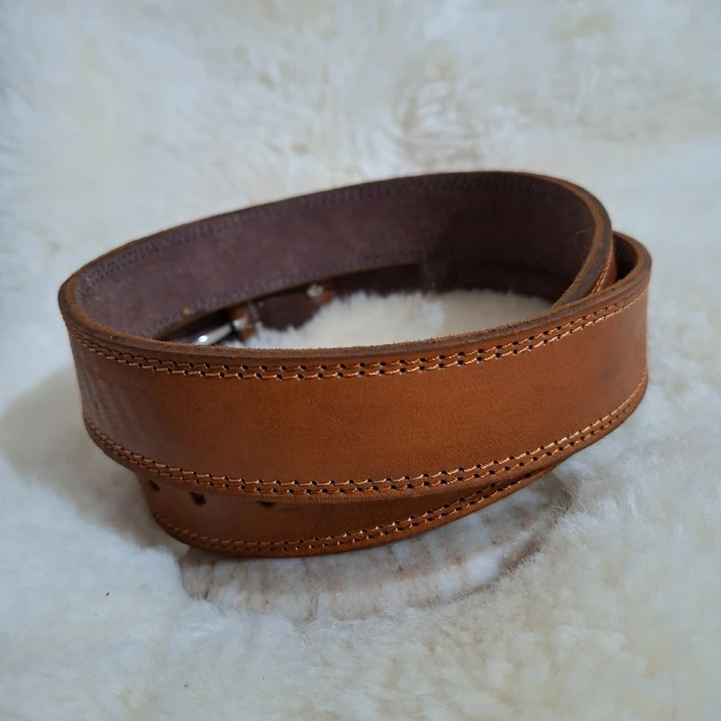 Ceinture en cuir Neu.f de très bonne qualité style Vip