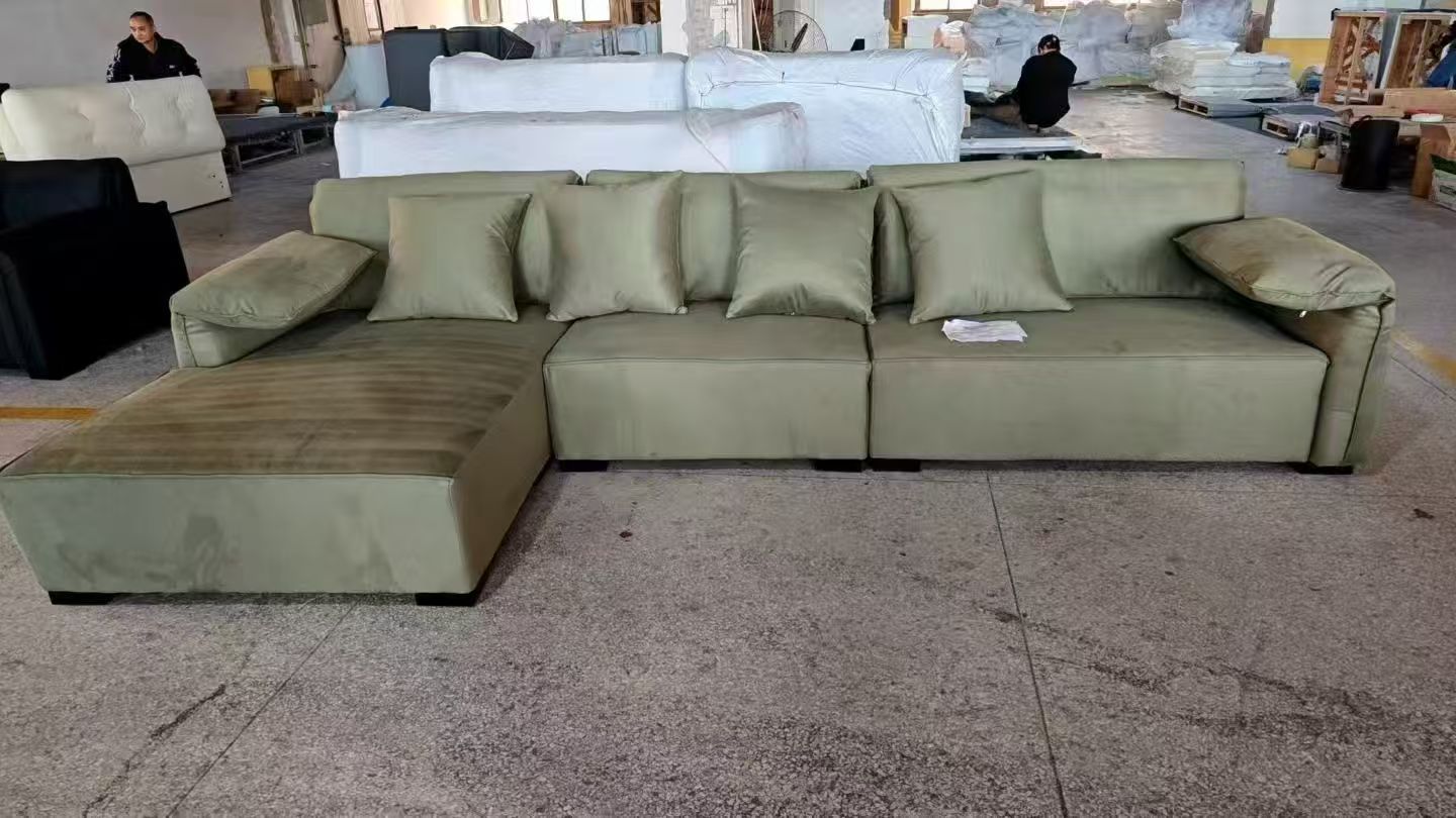 Modern L-Shaped Sectional Sofa