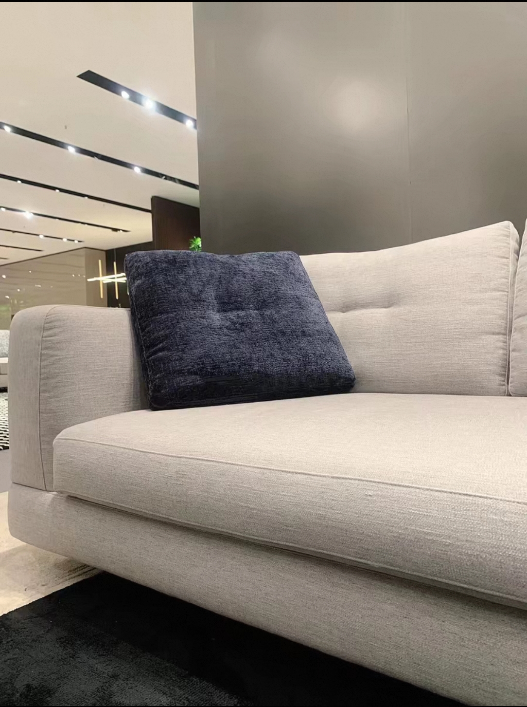 Modern L-Shaped Sectional Sofa