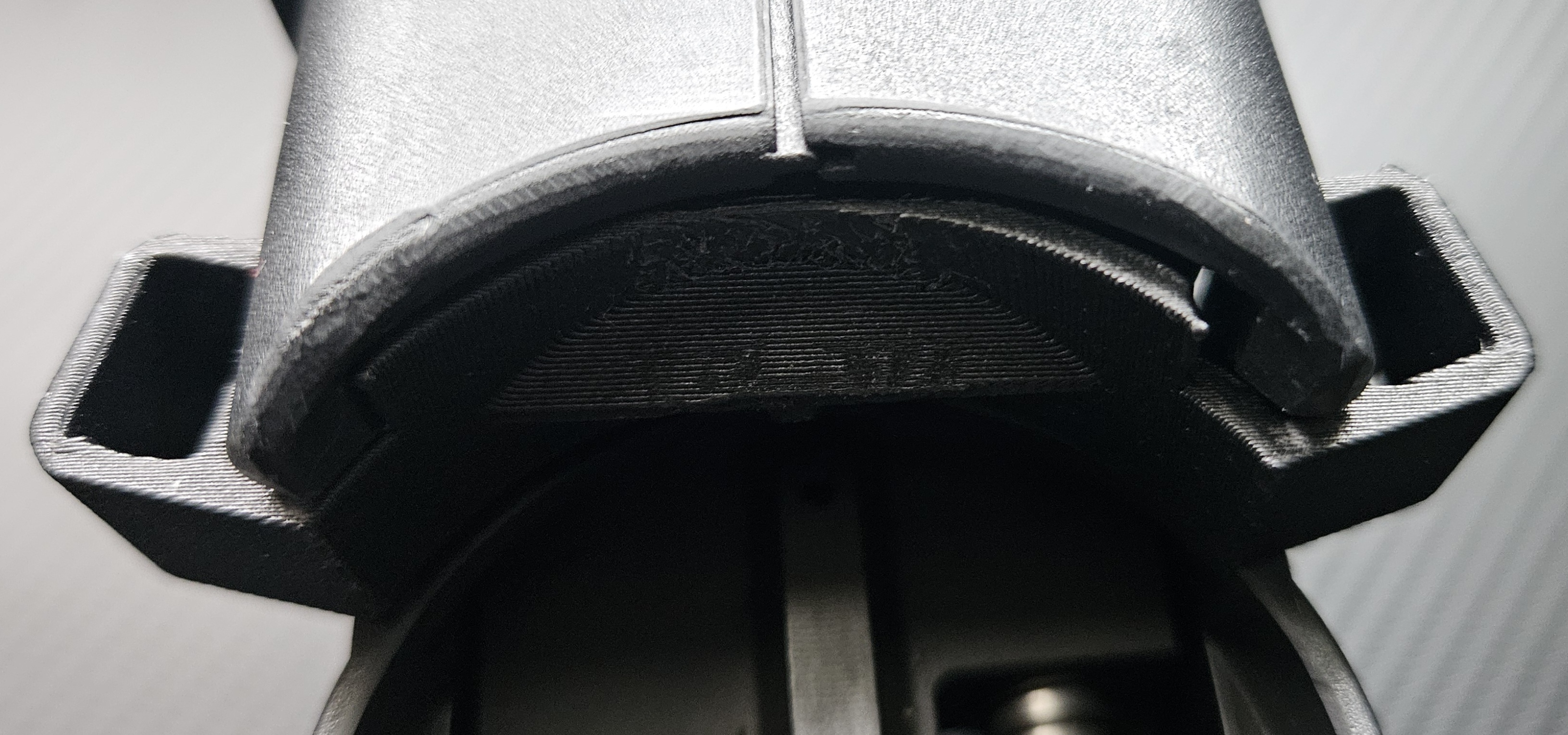 P90/PS90 Extended Magazine Release