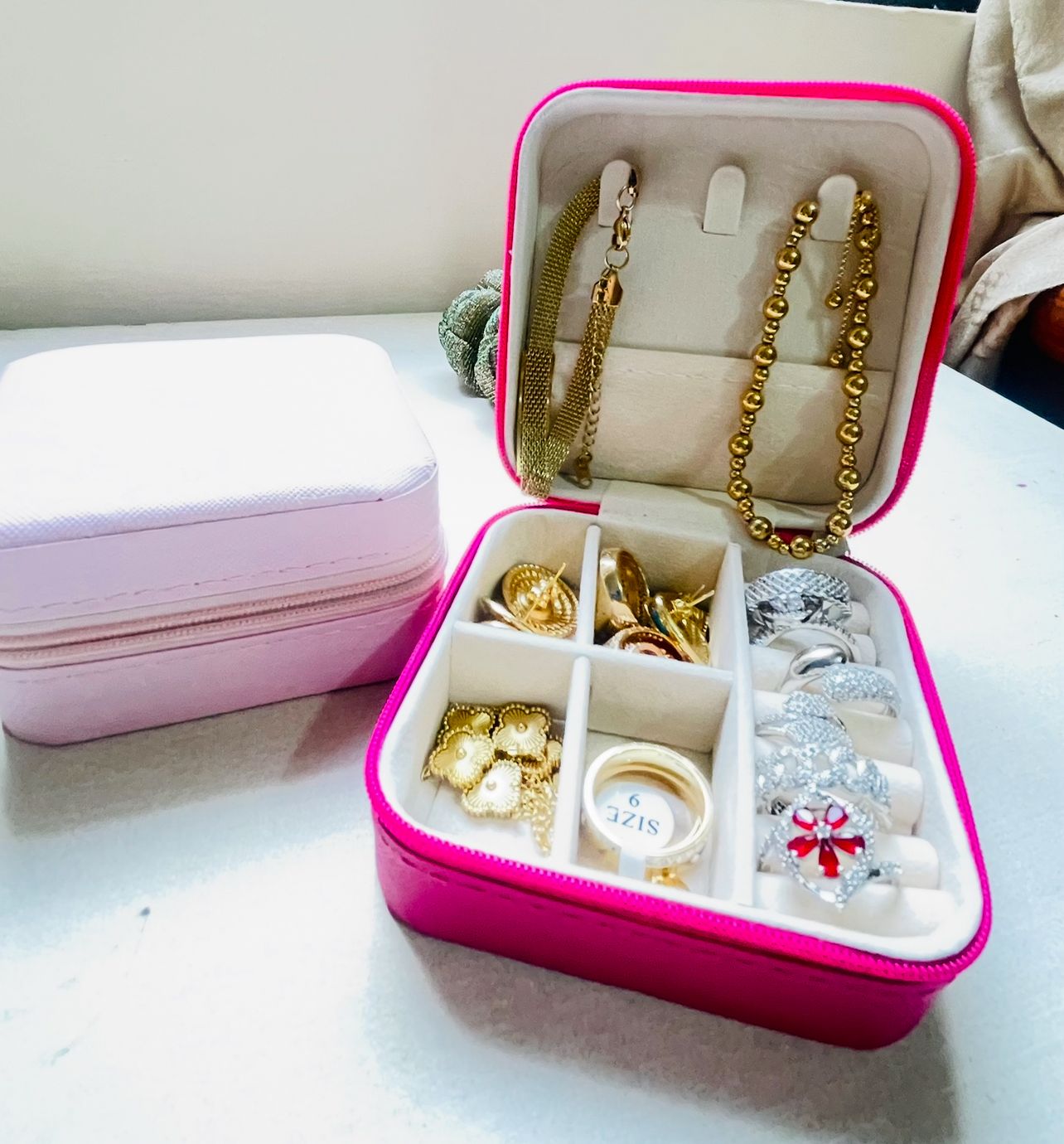 Portable Jewelry Organizer